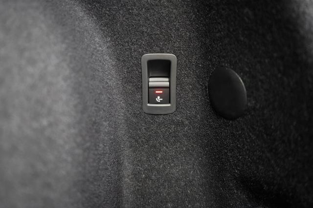 Q3 2,0 TFSI S tronic quattro Basic - LAGER 