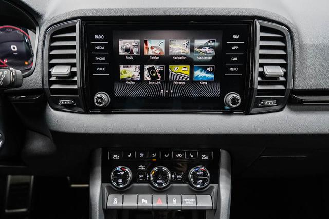Skoda Karoq 1,5 TSI DSG Sportline - LAGER 