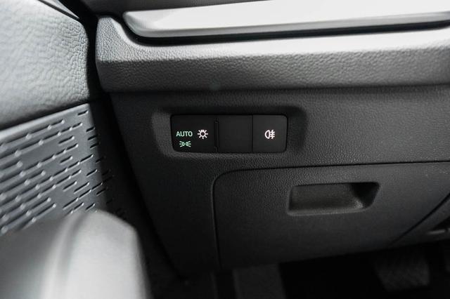 Skoda Octavia Combi Kombi 1,5 TSI mHEV DSG Selection - LAGER 