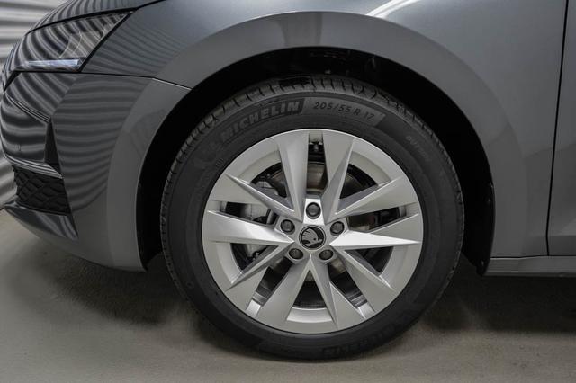 Skoda Octavia Combi Kombi 1,5 TSI mHEV DSG Selection - LAGER 