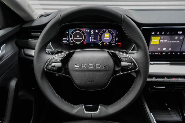 Skoda Octavia Combi Kombi 1,5 TSI mHEV DSG Selection - LAGER 