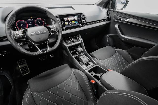 Skoda Karoq 2,0 TSI DSG 4x4 Sportline - LAGER 