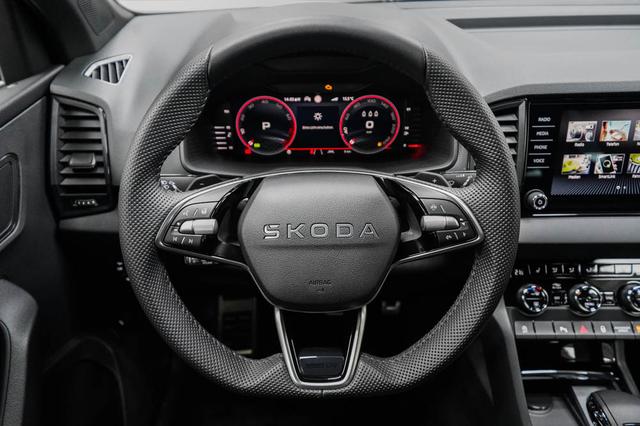 Skoda Karoq 2,0 TSI DSG 4x4 Sportline - LAGER 