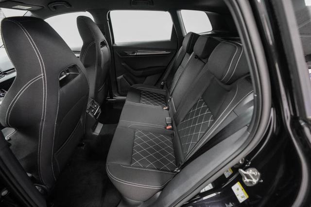 Skoda Karoq 2,0 TSI DSG 4x4 Sportline - LAGER 