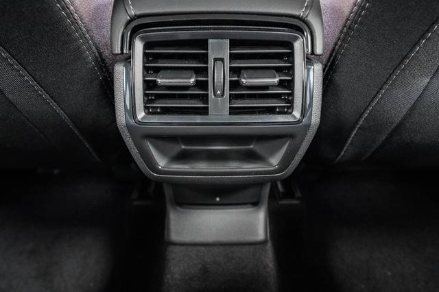 Skoda Karoq 2,0 TSI DSG 4x4 Sportline - LAGER 