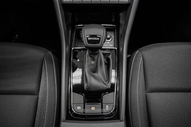 Skoda Karoq 1,5 TSI DSG Selection - LAGER 