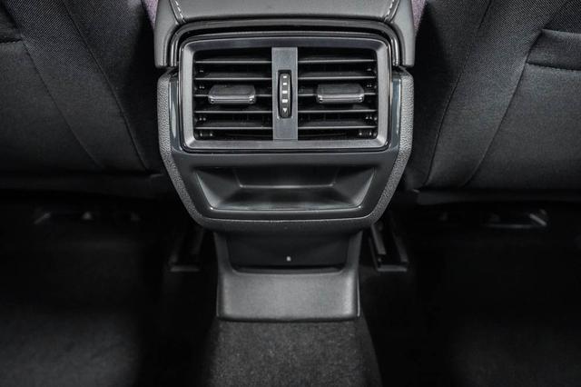 Skoda Karoq 1,5 TSI DSG Selection - LAGER 