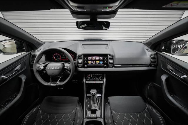 Skoda Karoq 2,0 TSI DSG 4x4 Sportline - LAGER 