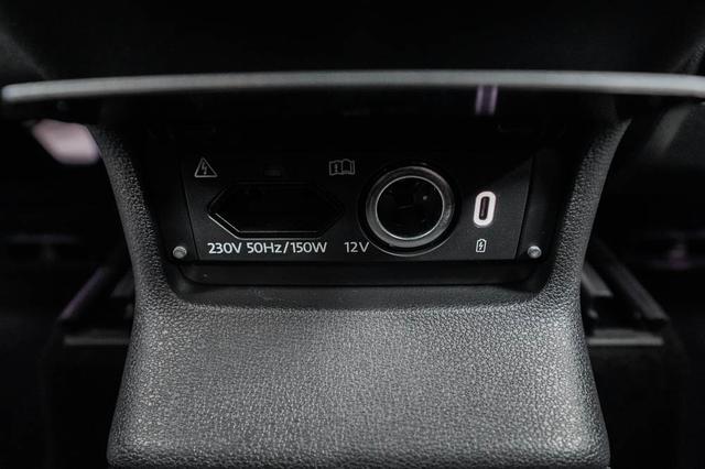 Skoda Karoq 2,0 TSI DSG 4x4 Sportline - LAGER 