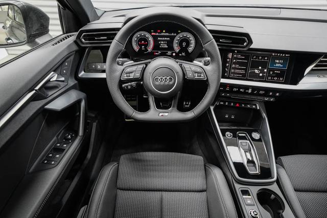 Audi A3 Sportback 2,0 TFSI S-tronic quattro S-l -LAG. 