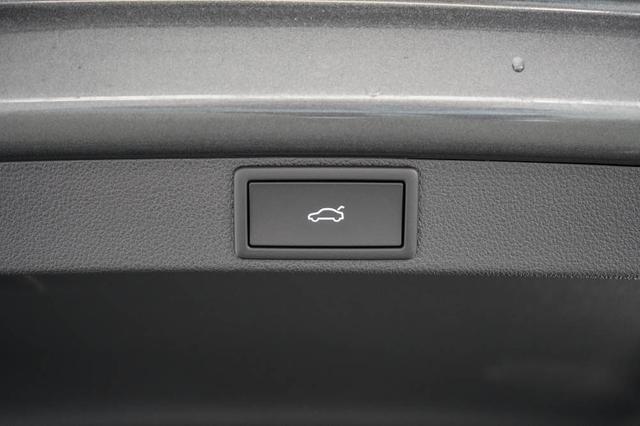 Skoda Octavia Combi Kombi 2,0 TDI DSG Selection - LAGER 