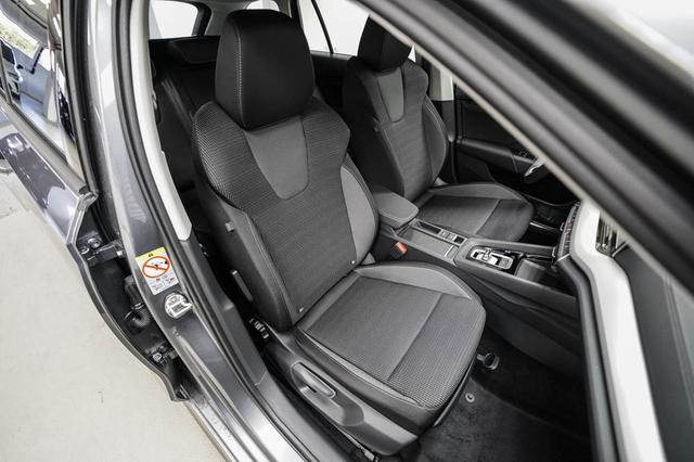 Skoda Octavia Combi Kombi 2,0 TDI DSG Selection - LAGER 