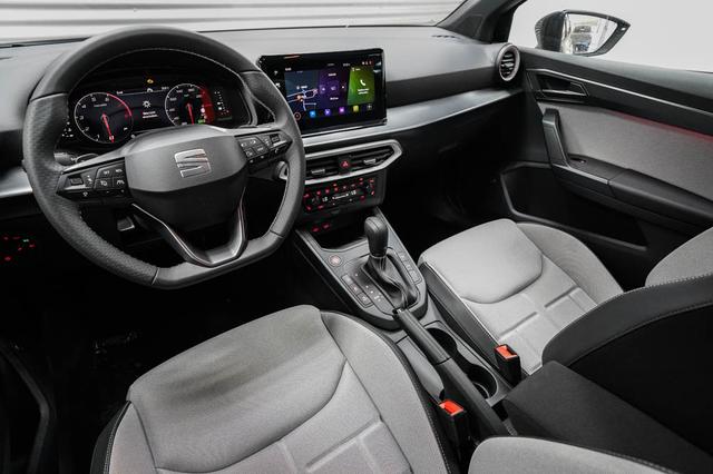 Seat Arona neues Modell 1,5 TSI DSG FR - LAGER 