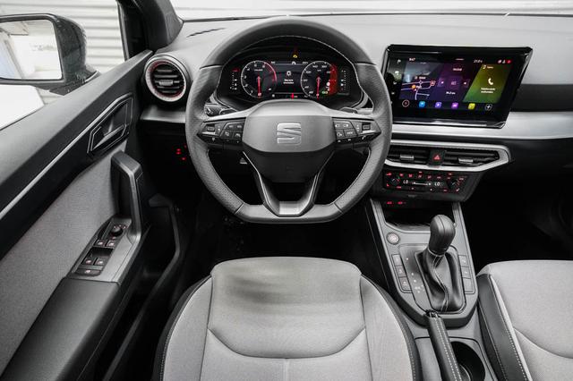 Seat Arona neues Modell 1,5 TSI DSG FR - LAGER 