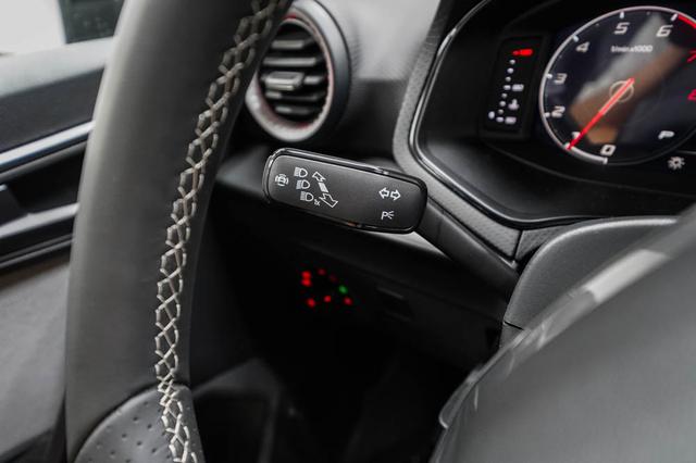 Seat Arona neues Modell 1,5 TSI DSG FR - LAGER 