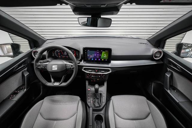 Seat Arona neues Modell 1,5 TSI DSG FR - LAGER 