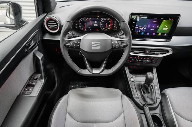 Seat Arona neues Modell 1,5 TSI DSG FR - LAGER 