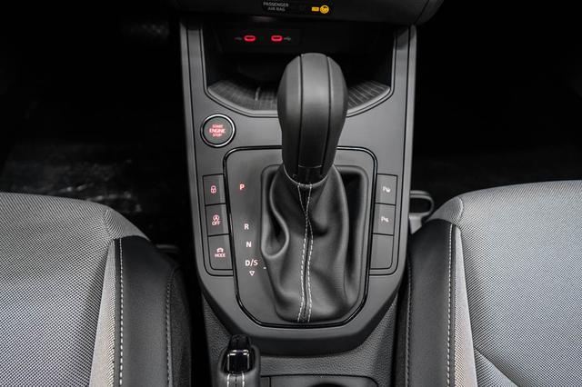 Seat Arona neues Modell 1,5 TSI DSG FR - LAGER 