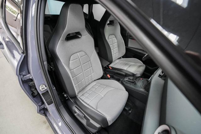 Seat Arona neues Modell 1,5 TSI DSG FR - LAGER 