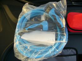 Tesla Model 3 Long Range AWD Allrad Dualmotor (366 KW/498 PS) Wärmepumpe, Standheizung und Kühlung, Navi, 360° Kamera, PDC vone u. hinten, 18 Zoll Aluräder 