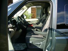 Volkswagen T7 California Ocean VW 2.0 TDI 110KW DSG - Navi Pro, Markise, Park Paket, R&uuml;ckfahrkamera, Lederlenkrad und Frontscheibe beheizbar, Standheizung, AHK el. anklappbar 