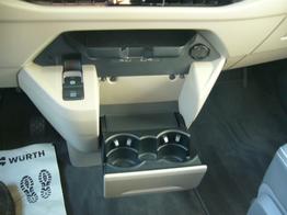 Volkswagen T7 California Ocean VW 2.0 TDI 110KW DSG - Navi Pro, Markise, Park Paket, R&uuml;ckfahrkamera, Lederlenkrad und Frontscheibe beheizbar, Standheizung, AHK el. anklappbar 