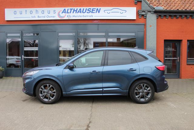 Ford Kuga - 1.5 EcoBoost ST-Line X Kamera/Navi