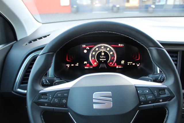 Seat Ateca Style 1.5 TSI/Navi/Kamera/AHK/1.Hand 