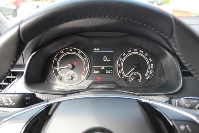 Skoda Kamiq Ambition 1.0 TSI / Kamera/Sitzheizung 