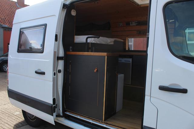 Renault Master Fahrgestell Camper Selbstausbau L2H2 3,5t dCi 