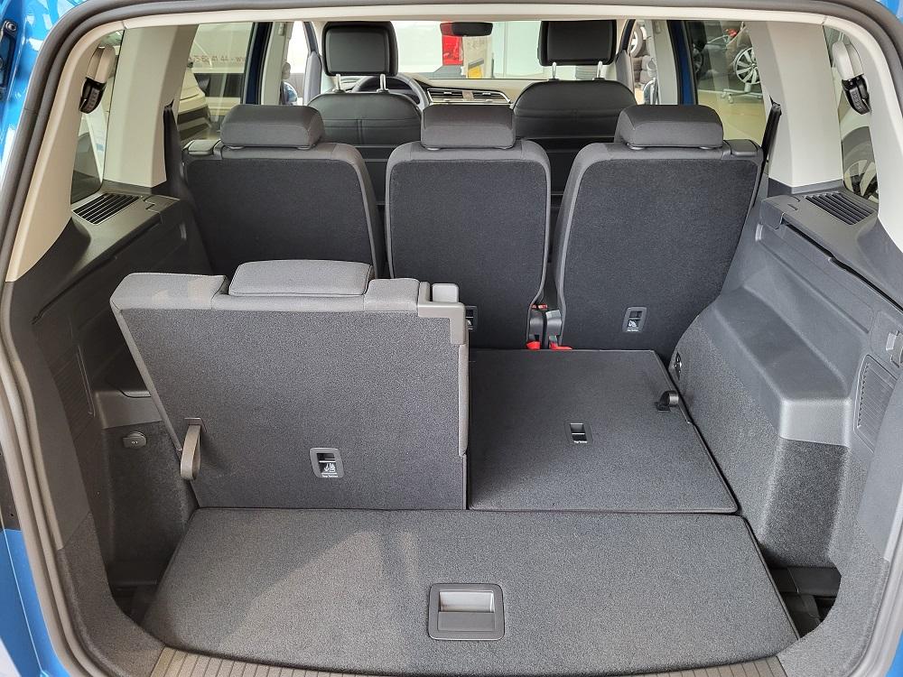 VW Sharan Comfortline TDI SCR DSG 7-Sitzer » online kaufen