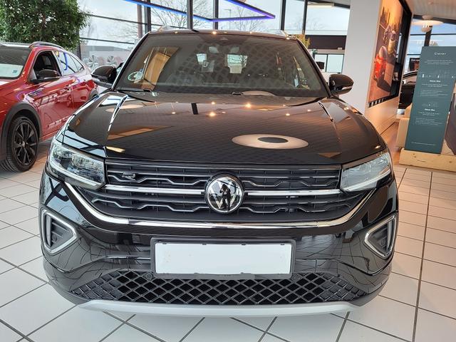 Beispielbilder, ggf. teilweise mit Sonderausstattung