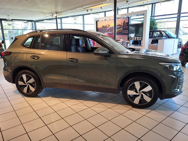 Beispielbilder, ggf. teilweise mit Sonderausstattung