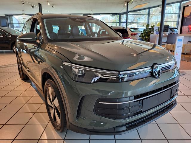 Beispielbilder, ggf. teilweise mit Sonderausstattung