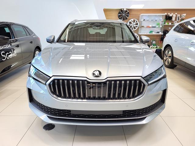 Beispielbilder, ggf. teilweise mit Sonderausstattung