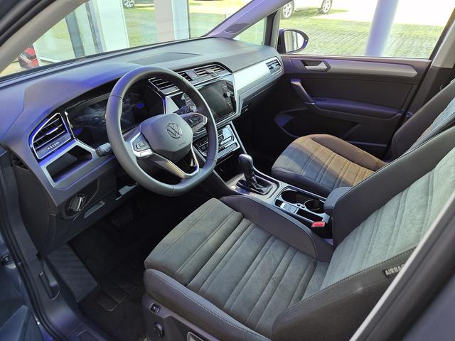 Beispielbilder, ggf. teilweise mit Sonderausstattung