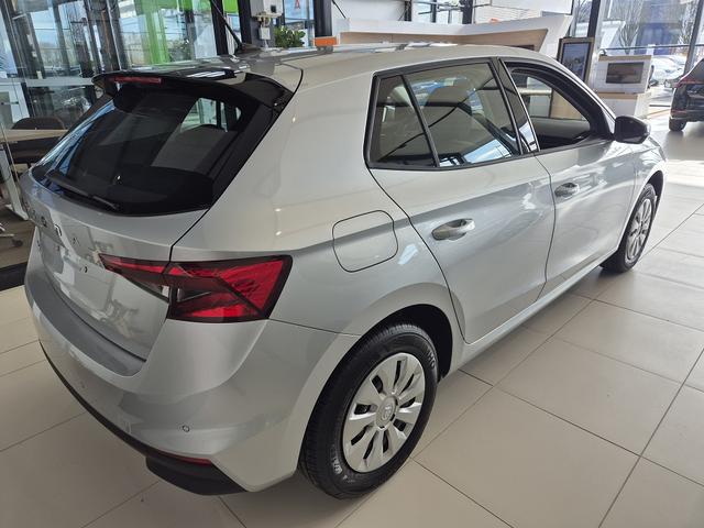 Beispielbilder, ggf. teilweise mit Sonderausstattung