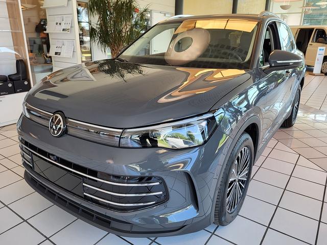 Beispielbilder, ggf. teilweise mit Sonderausstattung