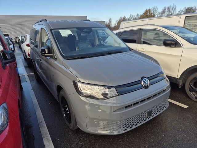 Volkswagen Caddy Maxi Family 2,0 TDI 75 kW SCR 6-Gang (Reimport DK) Preisvorteil 12.095,-€ = 28,1 % fabrikneu, kurzfristig lieferbar inkl. Rückfahrkamera, App-Connect, Anhängerkupplung, Parksensoren, Licht+Sicht, Dachreling uvm. 