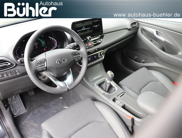 Hyundai i30 Kombi 1.5 T-GDI Style Mild Hybrid - dark knight metallic