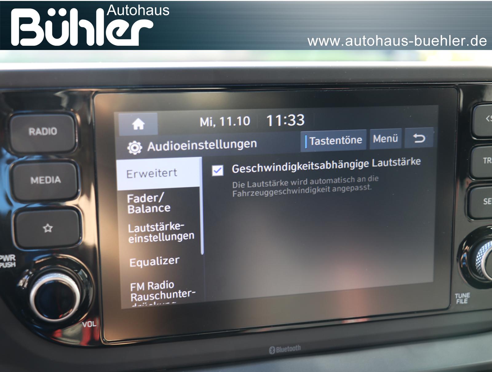Hyundai i20 1.0 T-GDI N Line - Intense Blue Pearl/Phantom Black