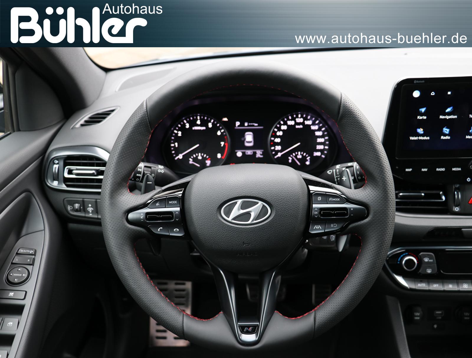 Hyundai i30 Kombi 1.5 T-GDI N Line DCT - dark knight metallic