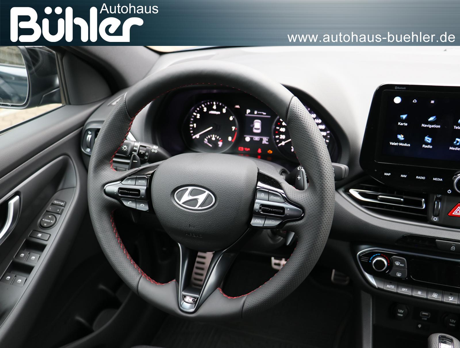Hyundai i30 Kombi 1.5 T-GDI N Line DCT - dark knight metallic