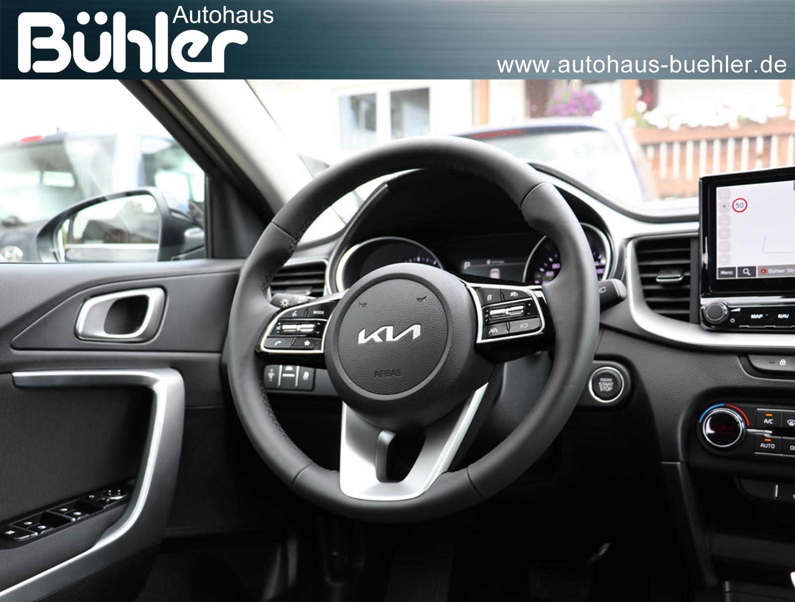 Kia Ceed 1.5 T-GDI  DCT-Automatik Vision Plus - Blue Flame Metallic