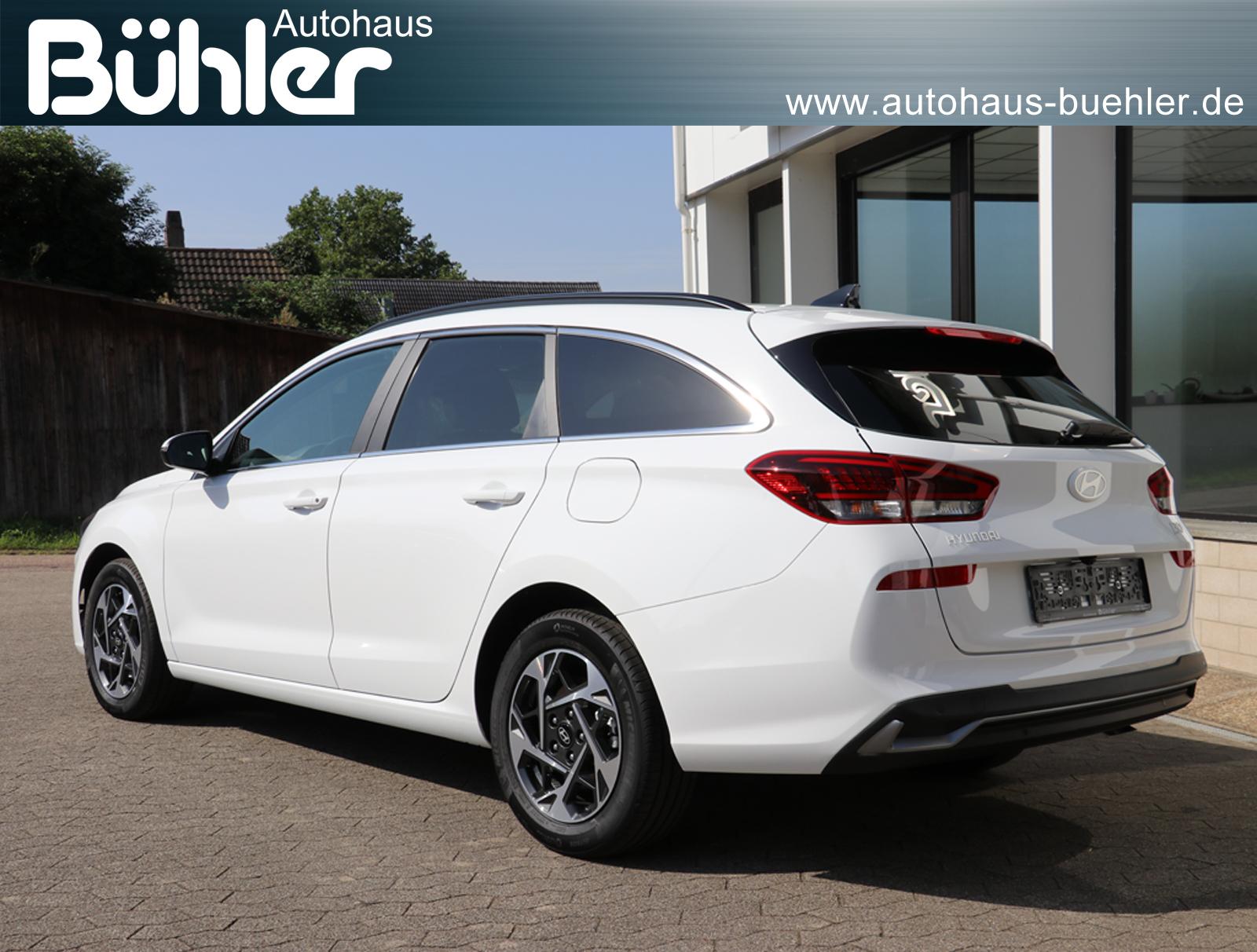 Hyundai i30 Kombi 1.5 T-GDI DCT-Automatik Trend - Altas White