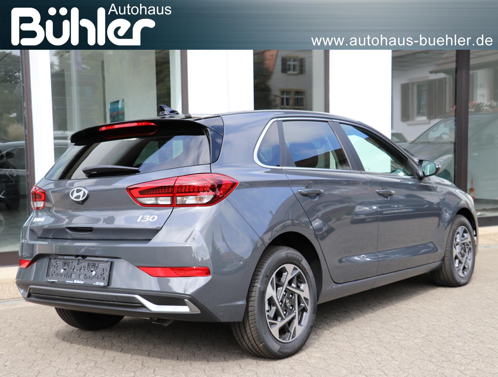 Hyundai i30 1.5 T-GDI Trend Plus - Ecotronic Grey Mineraleffekt