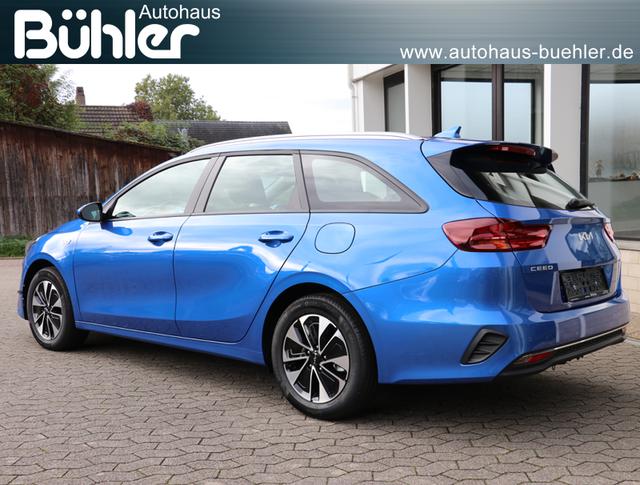 Kia Ceed Sportswagon Vision - Blue Flame Metallic