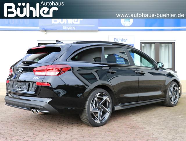 Hyundai i30 Kombi 1.5 T-GDI DCT Automatik N Line - Abyss Black Mineraleffekt