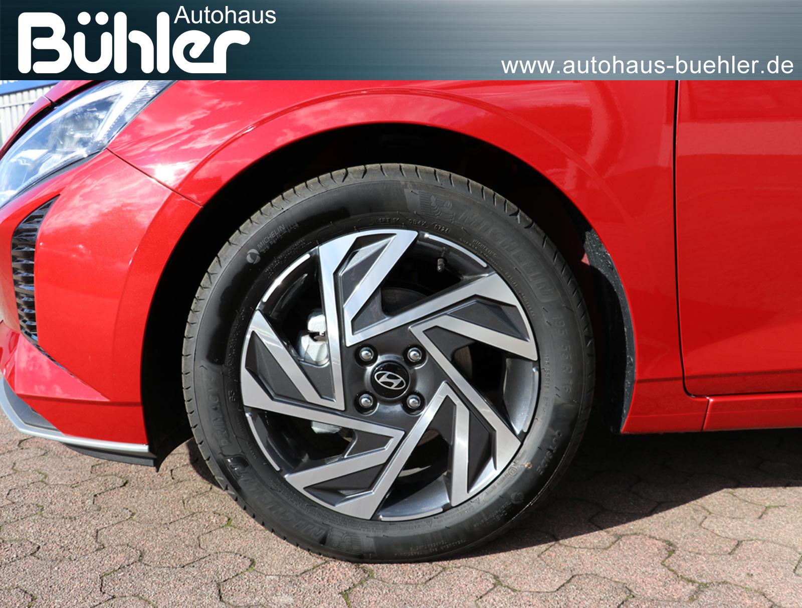 Hyundai i20 1.2 Trend Limited - dragon red metallic