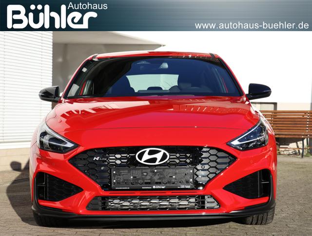 Hyundai i30 Fastback - N Line 1.5 T-GDI DCT Automatik - Alcantara, el. Sitze, Navigation